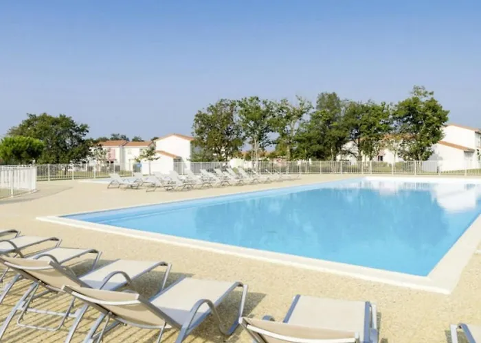 בית נופש Maison 2 Au Calme Avec Piscine, Proche Plages Et Commerces - Fr-1-197-484 *