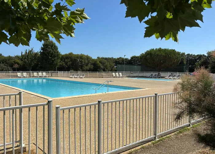 Maison 2 Au Calme Avec Piscine, Proche Plages Et Commerces - Fr-1-197-484 בית נופש
