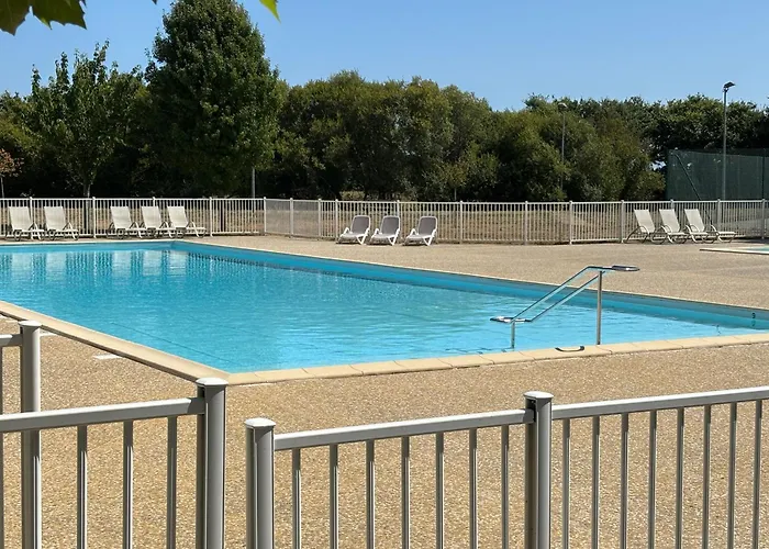 בית נופש Maison 2 Au Calme Avec Piscine, Proche Plages Et Commerces - Fr-1-197-484